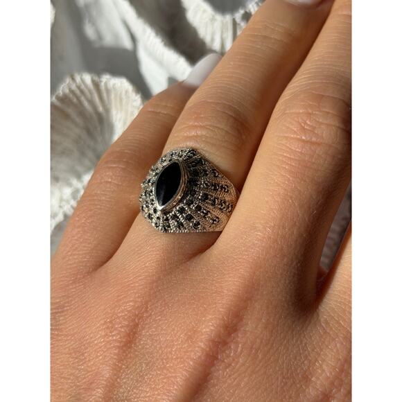 s-l400.jpg 925 Sterling Silver Onyx & Marcasite Ring Size 6.5